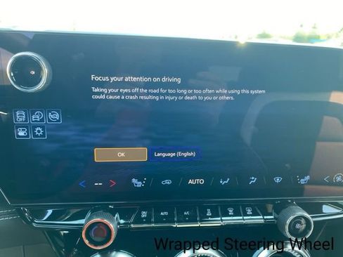 New 2025 Chevrolet Blazer EV LT image 18