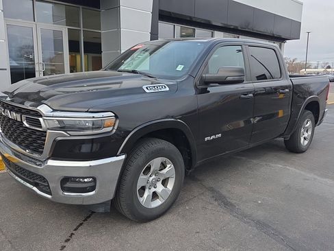 Used 2025 RAM 1500 Big Horn image 2