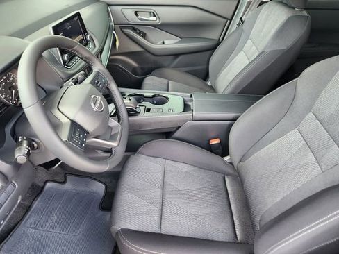 New 2026 Nissan Rogue SV image 9