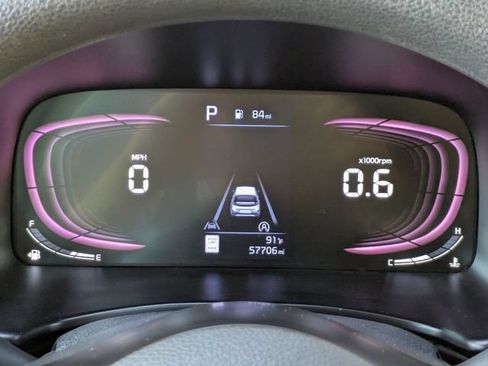 Used 2024 Kia Soul LX w/ Option Group 015 FWD image 28