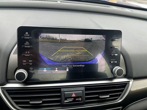 Certified 2022 Honda Accord Sport image 10