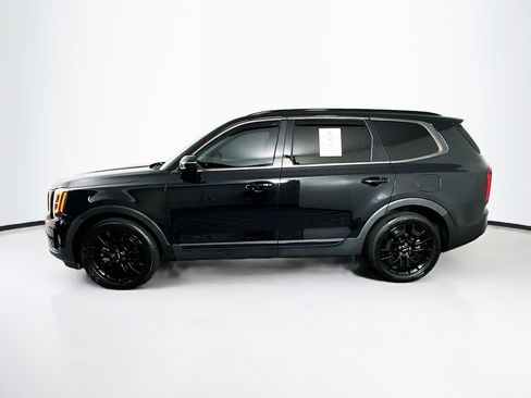 Used 2022 Kia Telluride SX w/ Nightfall Edition Package AWD/4WD image 4