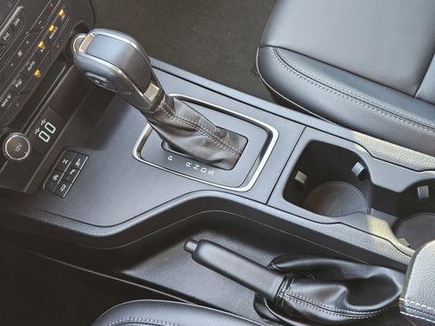 Used 2021 Ford Ranger Lariat w/ Equipment Group 501A High image 22