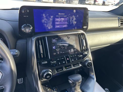 Used 2023 Lexus LX 600 F Sport image 8
