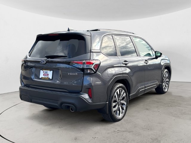 Used 2026 Subaru Forester Touring AWD/4WD image 5