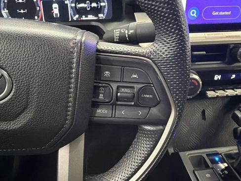 Used 2024 Toyota Tacoma TRD Off-Road AWD/4WD image 26