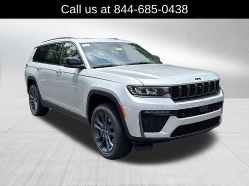 New 2026 Jeep Grand Cherokee L Limited AWD/4WD image 3