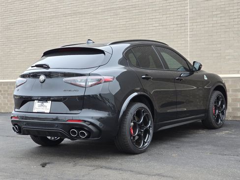 Used 2024 Alfa Romeo Stelvio Quadrifoglio w/ Active Assist Plus Package image 6