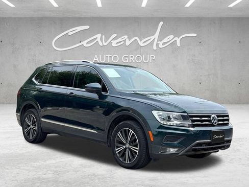 Used 2019 Volkswagen Tiguan SEL AWD/4WD image 2