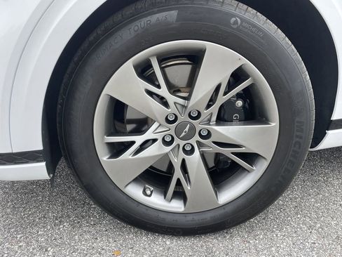 Used 2023 Genesis GV70 3.5T Sport w/ Sport Advanced Package image 32