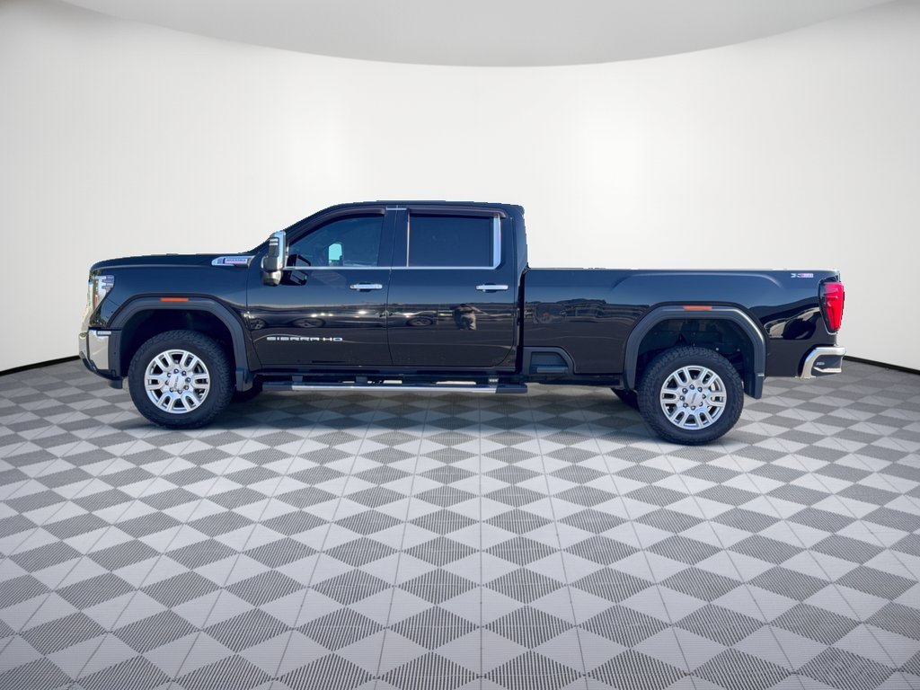 Used 2024 GMC Sierra 3500 SLT w/ SLT Premium Package AWD/4WD image 2