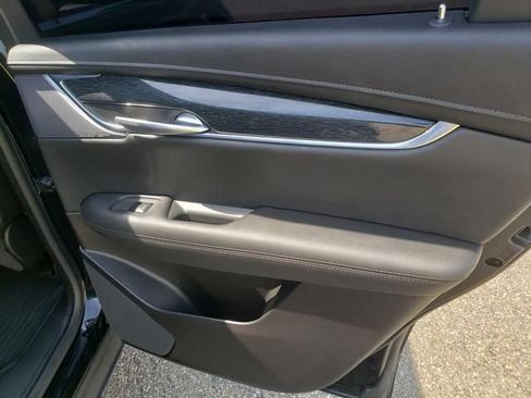 Used 2023 Cadillac XT5 Premium Luxury w/ LPO, Floor Liner Package AWD/4WD image 20