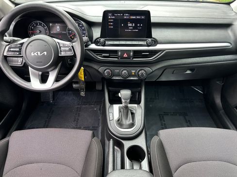 Certified 2023 Kia Forte LXS image 10
