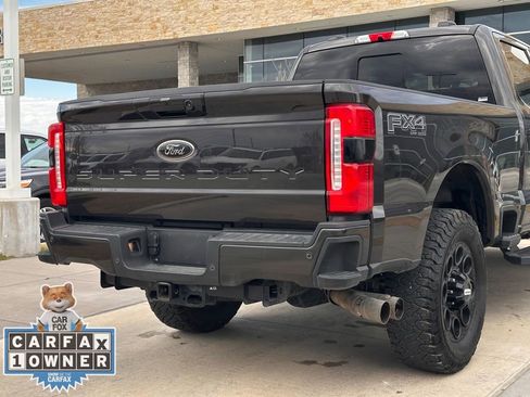 Used 2024 Ford F350 Lariat w/ Black Appearance Package image 23