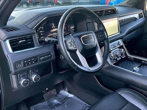 Used 2024 GMC Yukon Denali image 14