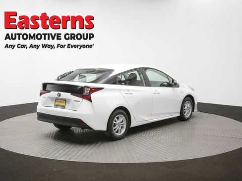 Used 2022 Toyota Prius LE image 35