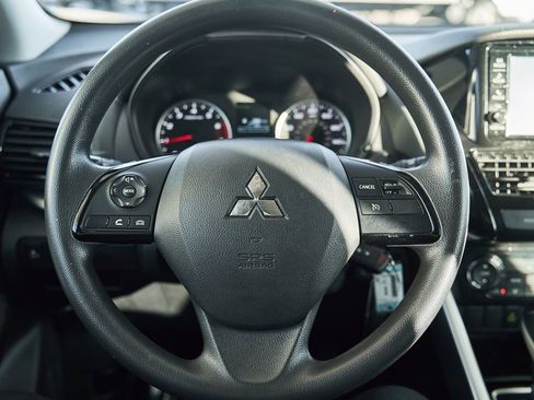 Used 2022 Mitsubishi Eclipse Cross ES image 26