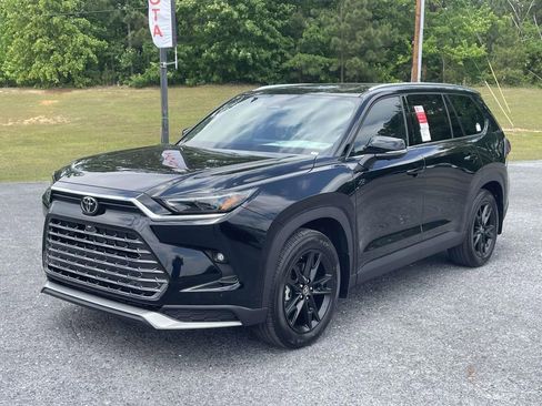 New 2026 Toyota Grand Highlander AWD Hybrid image 4