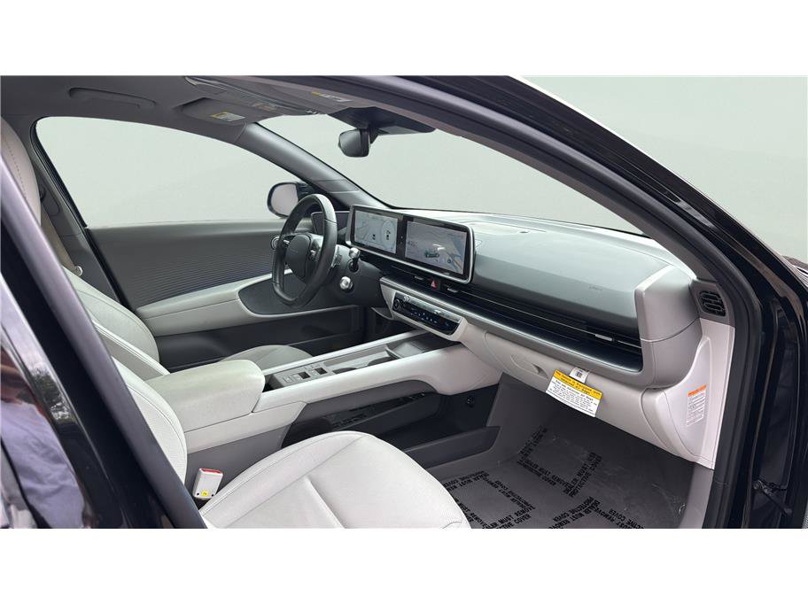 Used 2024 Hyundai Ioniq 6 SEL AWD/4WD image 19