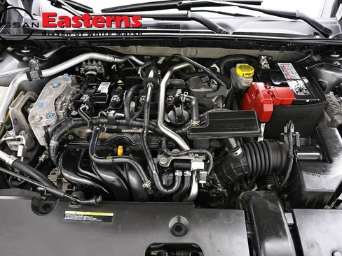 Used 2023 Nissan Sentra SR w/ Midnight Edition Package FWD image 7