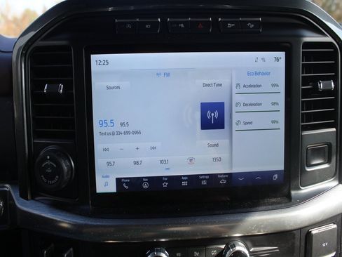 Used 2021 Ford F150 Lariat image 12