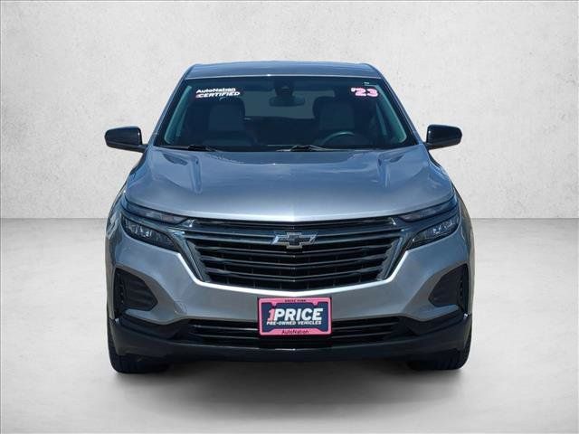 Used 2023 Chevrolet Equinox LS w/ LS Convenience Package FWD image 2