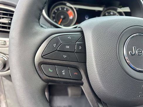 Certified 2022 Jeep Cherokee Trailhawk w/ Sun, Sound & Nav Group image 23