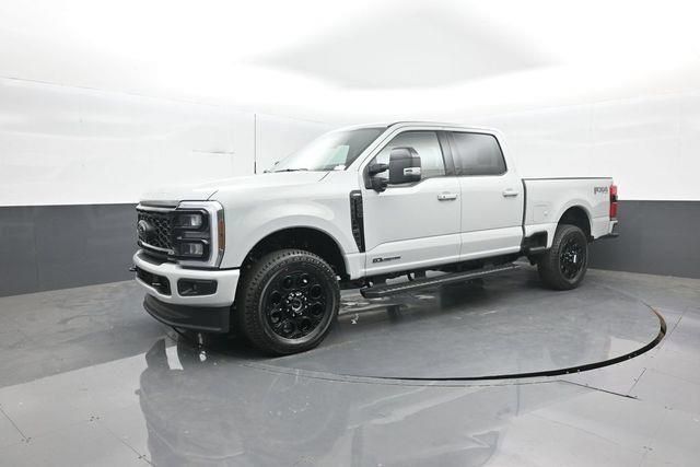 New 2026 Ford F250 Lariat w/ Black Appearance Package AWD/4WD image 4