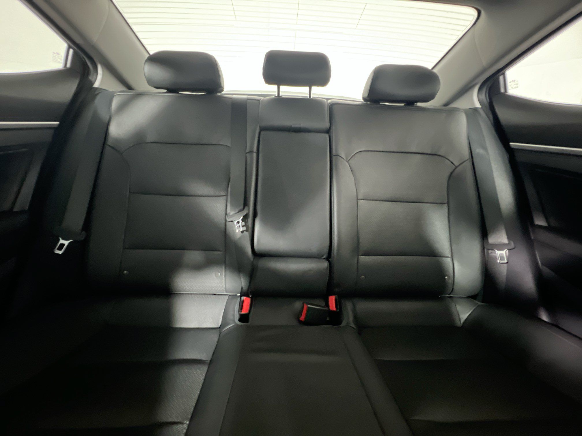Used 2019 Hyundai Elantra Limited w/ Cargo Package FWD image 32