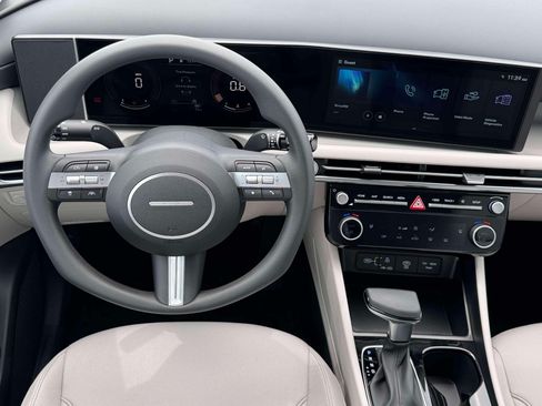 New 2026 Hyundai Tucson SEL FWD image 36