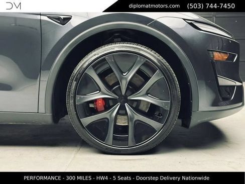 Used 2026 Tesla Model Y Performance AWD/4WD image 39