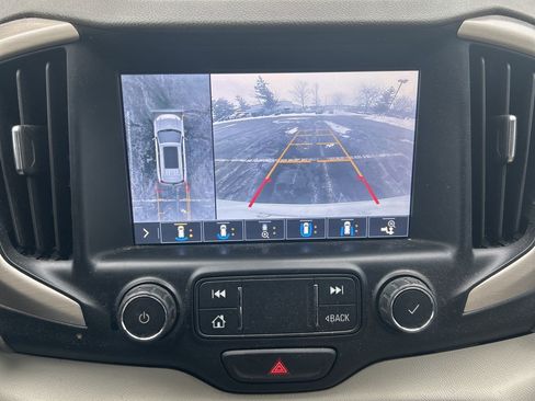 Used 2020 GMC Terrain Denali w/ Denali Premium Package image 8