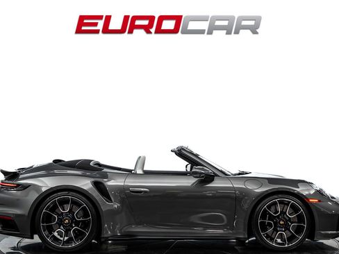 Used 2022 Porsche 911 Turbo S image 7