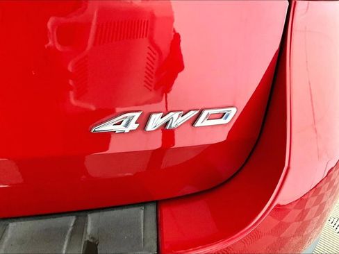 Used 2023 Ford Explorer Limited image 14