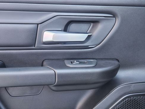 New 2026 RAM 1500 Express AWD/4WD image 21