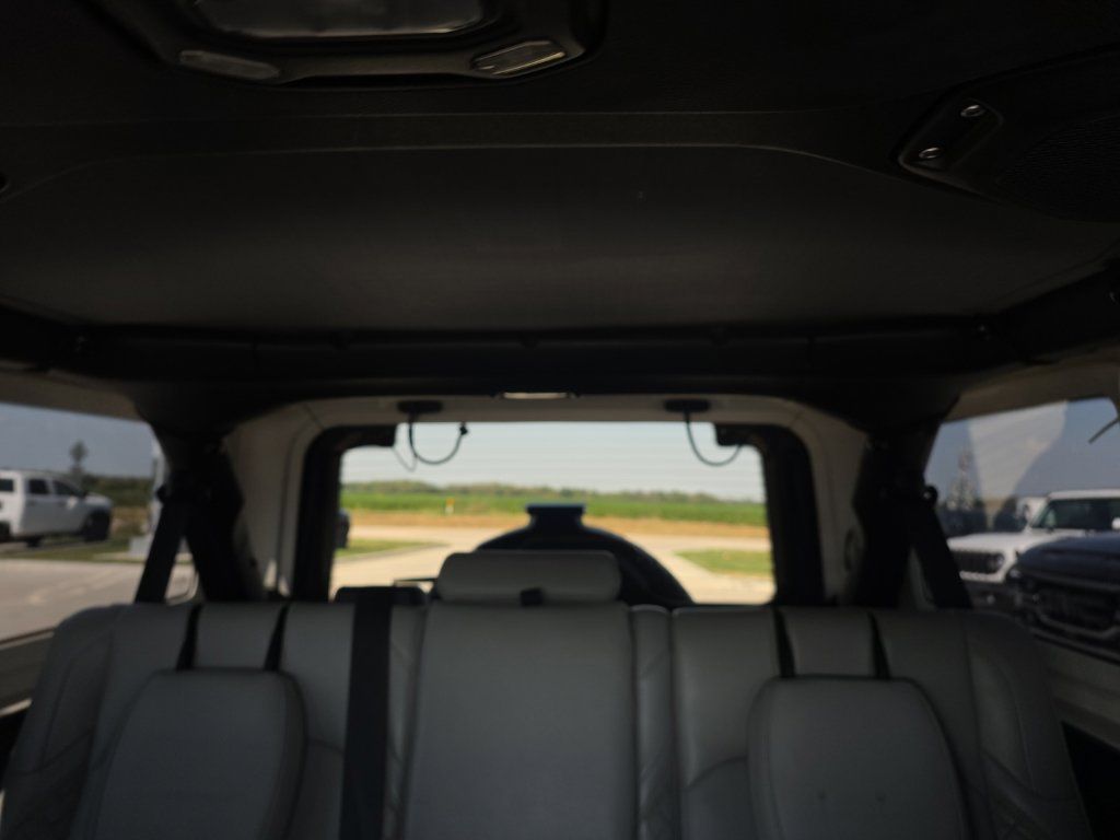 Used 2021 Jeep Wrangler Unlimited Sahara AWD/4WD image 49