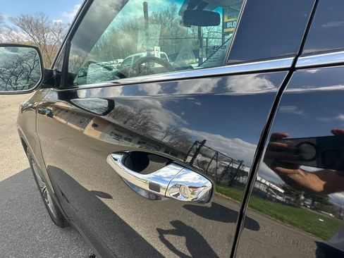 Used 2015 Hyundai Santa Fe GLS w/ Option Group 03 image 9