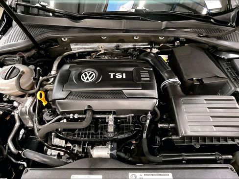 Used 2017 Volkswagen GTI Autobahn image 12