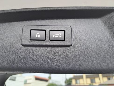 Used 2024 Subaru Outback Touring XT AWD/4WD image 14