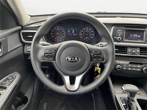 Used 2017 Kia Optima LX image 13