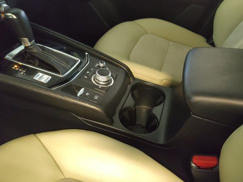 Used 2019 MAZDA CX-5 Touring image 26