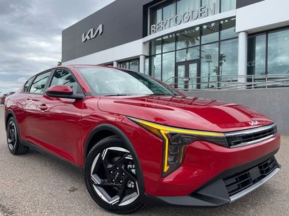 New 2026 Kia K4 EX
