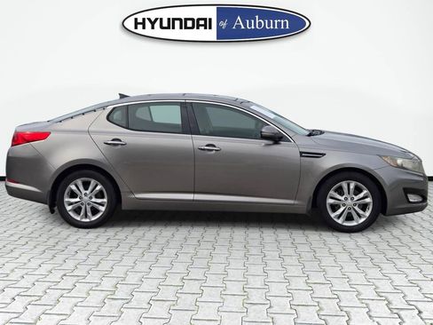 Used 2012 Kia Optima EX w/ Premium Pkg FWD image 4