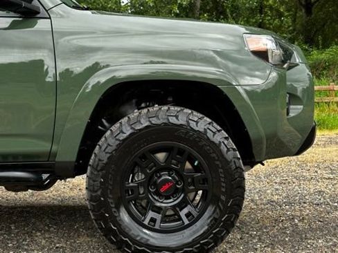 Used 2020 Toyota 4Runner TRD Pro AWD/4WD image 32
