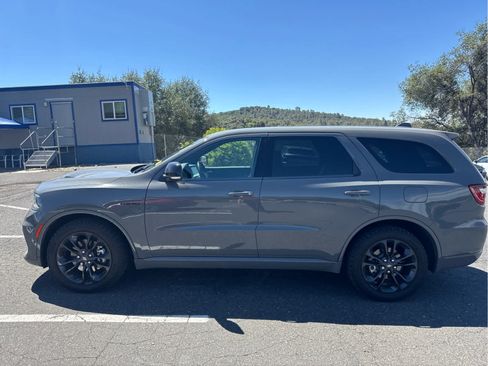 Used 2022 Dodge Durango R/T w/ Blacktop Package AWD/4WD image 8