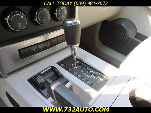 Used 2008 Jeep Liberty Sport image 13