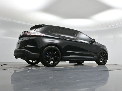 Used 2016 Ford Edge Titanium w/ Equipment Group 301A image 49