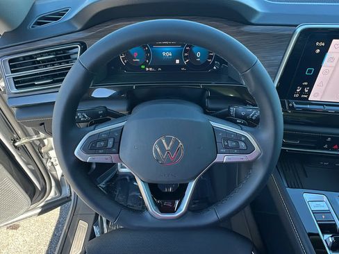 New 2026 Volkswagen Atlas SEL Premium R-Line AWD/4WD image 18