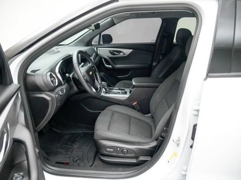 Used 2022 Chevrolet Blazer LT w/ LPO, Black Accent Package FWD image 24