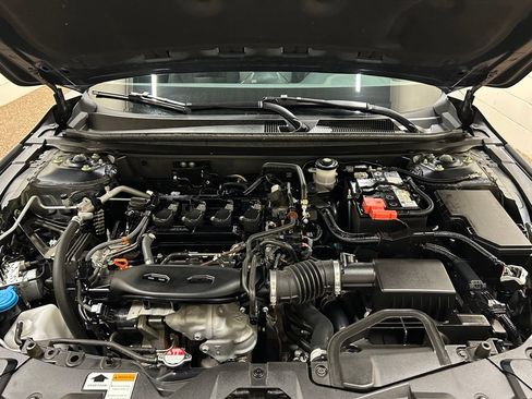 Used 2024 Honda Accord EX image 12